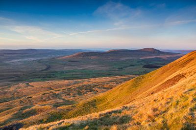 Ingleborough , Yorkshire Dales