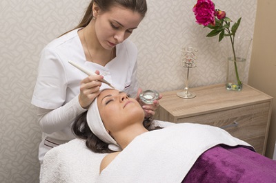 Mother's Day Present Ideas: Spa day