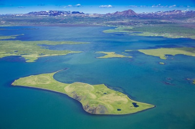 2016 Easter Holiday: Lake Mývatn