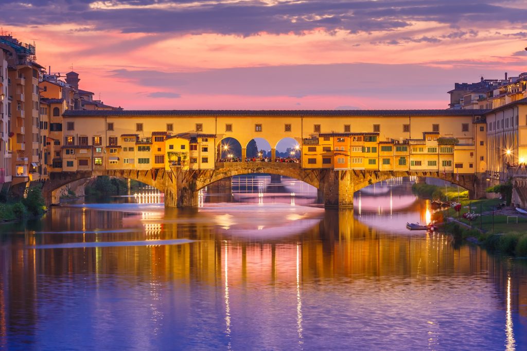 Bridges: Ponte Vecchio, Italy